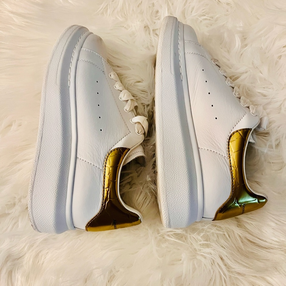 Alexander McQueen sneakers Size 1 1/2 - Picture 2 of 10